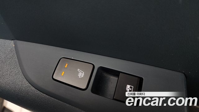 Kia Niro EV Earth 2023 — фото 31