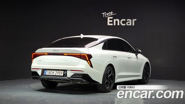 Kia K5 (III) 2.0 LPi Signature 2024 — фото 2