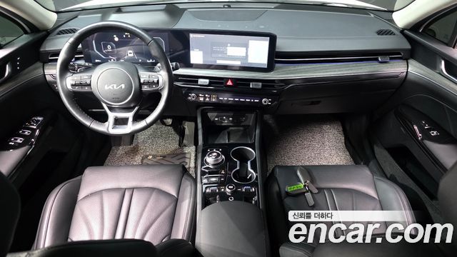 Kia K5 (III) 2.0 LPi Signature 2024 — фото 7