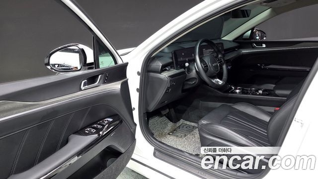 Kia K5 (III) 2.0 LPi Signature 2024 — фото 10