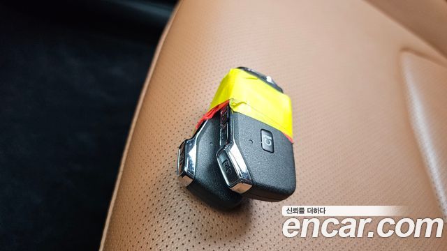 Kia Sportage (V) Diesel 2.0 2WD Nobleless 2023 — фото 19