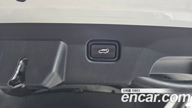 Kia Sportage (V) Diesel 2.0 2WD Nobleless 2023 — фото 28