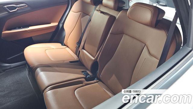 Kia Sportage (V) Diesel 2.0 2WD Nobleless 2023 — фото 32
