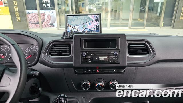 Renault Korea Master Camping car 2021 — фото 14