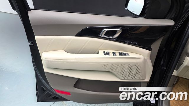 Kia Carnival (IV) Diesel 9-Seater Signature 2025 — фото 25