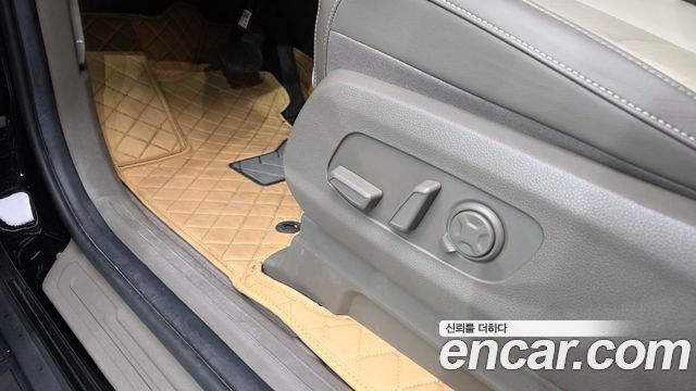 Kia Carnival (IV) Diesel 9-Seater Signature 2025 — фото 31