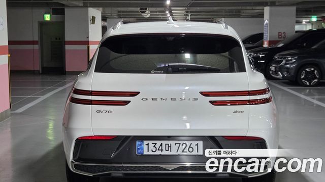 Genesis GV70 2.5T Gasoline AWD 2025 — фото 4