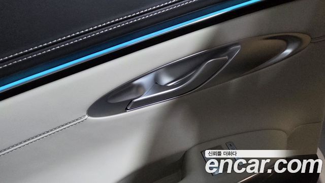 Genesis GV70 2.5T Gasoline AWD 2025 — фото 6