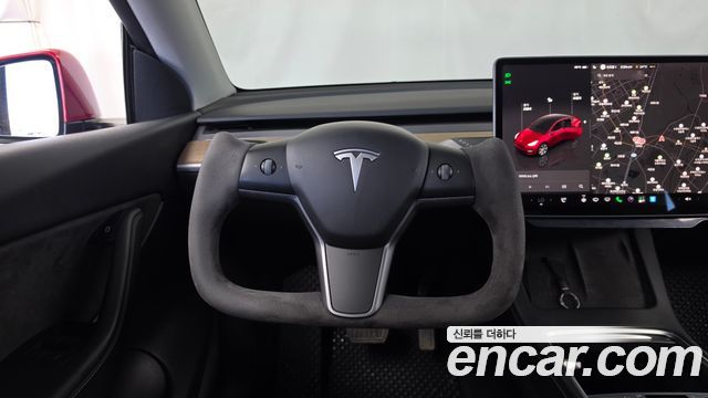 Tesla Model Y Long Range AWD 2022 — фото 13