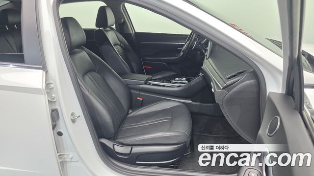 Hyundai Sonata (DN8) 2.0 Premium 2020 — фото 11