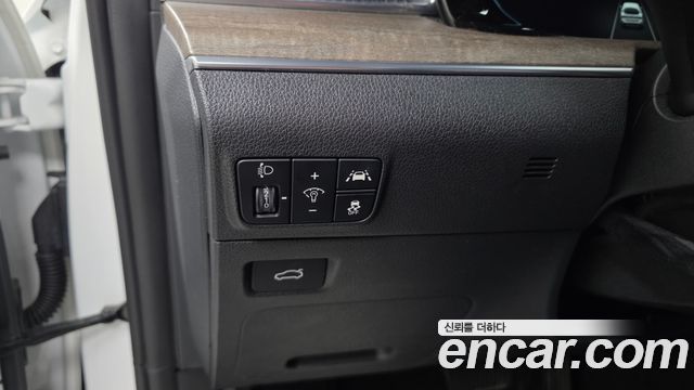 Kia K5 (III) 2.0 Noblesse 2021 — фото 28