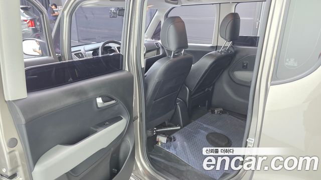 Kia Ray Wheelchair lift/Slope 2021 — фото 11