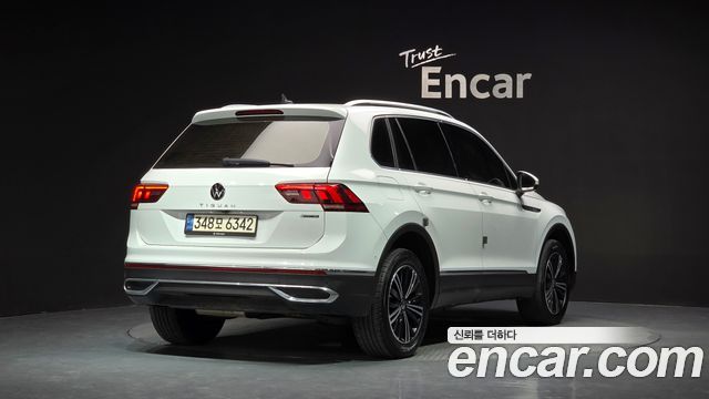 Volkswagen Tiguan (II) 2.0 TDI 4-Motion Premium 2022 — фото 2