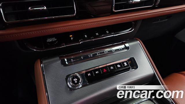Lincoln Aviator (II) 3.0 Reserve  AWD 2025 — фото 9