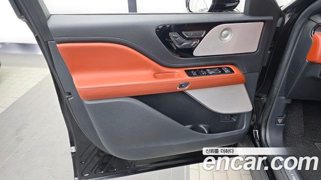 Lincoln Aviator (II) 3.0 Reserve  AWD 2025 — фото 24