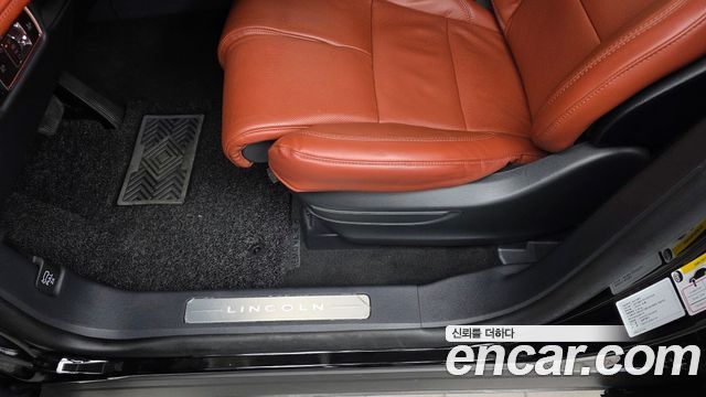 Lincoln Aviator (II) 3.0 Reserve  AWD 2025 — фото 31
