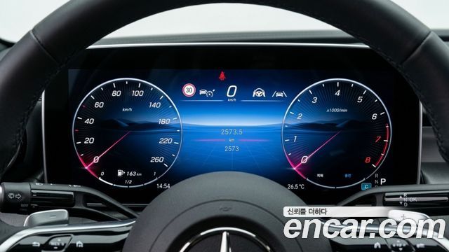 Mercedes-Benz E-Class (W214) E200 AMG Line 2026 — фото 8