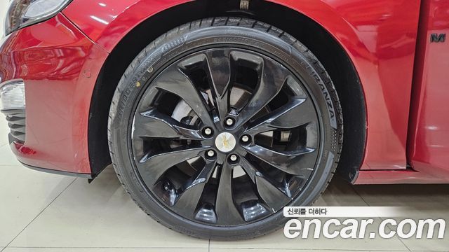 Chevrolet Malibu 2.0 Turbo Premier Special 2019 — фото 8