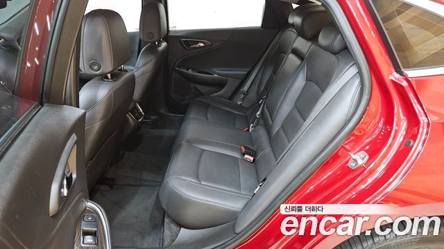 Chevrolet Malibu 2.0 Turbo Premier Special 2019 — фото 15
