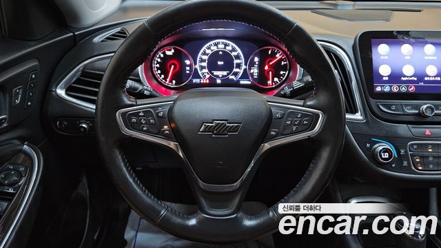 Chevrolet Malibu 2.0 Turbo Premier Special 2019 — фото 18