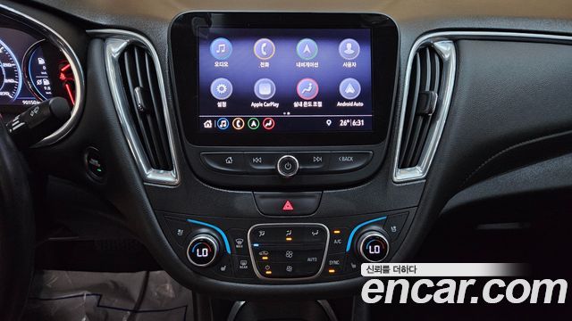 Chevrolet Malibu 2.0 Turbo Premier Special 2019 — фото 20