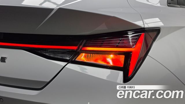 Hyundai Avante (CN7) 1.6 Inspiration 2021 — фото 23