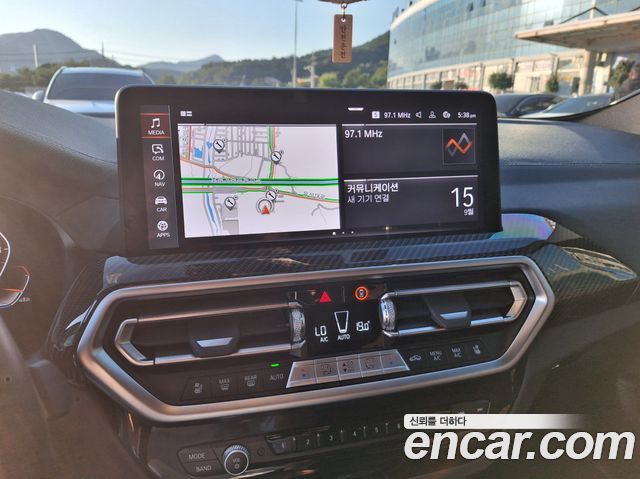 BMW X4 (G02) xDrive20i M Sports Pro 2023 — фото 16