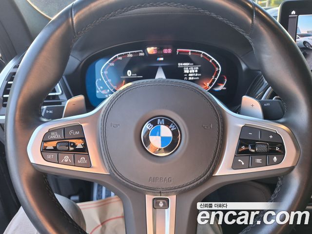 BMW X4 (G02) xDrive20i M Sports Pro 2023 — фото 17