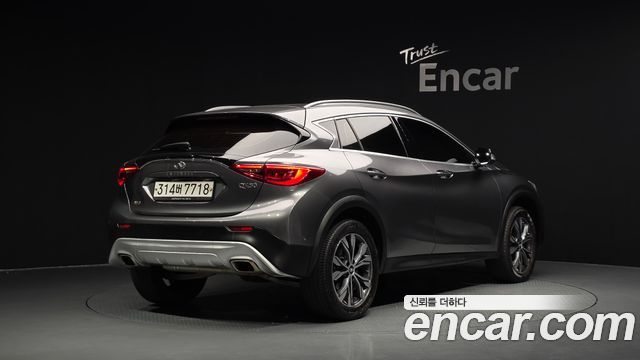 Infiniti QX30 2.0 Proassist AWD 2019 — фото 2