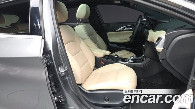 Infiniti QX30 2.0 Proassist AWD 2019 — фото 15