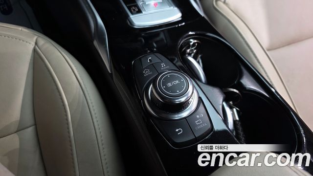 Infiniti QX30 2.0 Proassist AWD 2019 — фото 35