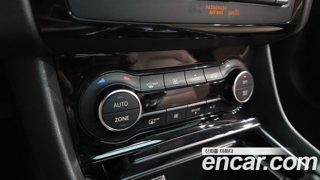 Infiniti QX30 2.0 Proassist AWD 2019 — фото 37