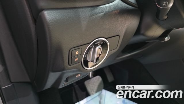 Infiniti QX30 2.0 Proassist AWD 2019 — фото 45