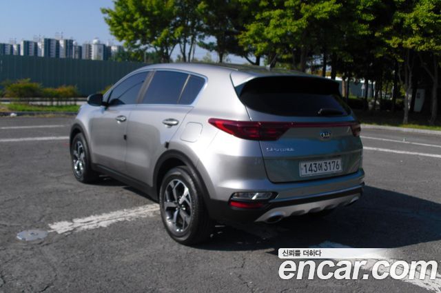 Kia Sportage The Bold Diesel 2.0 2WD Trendy 2020 — фото 3