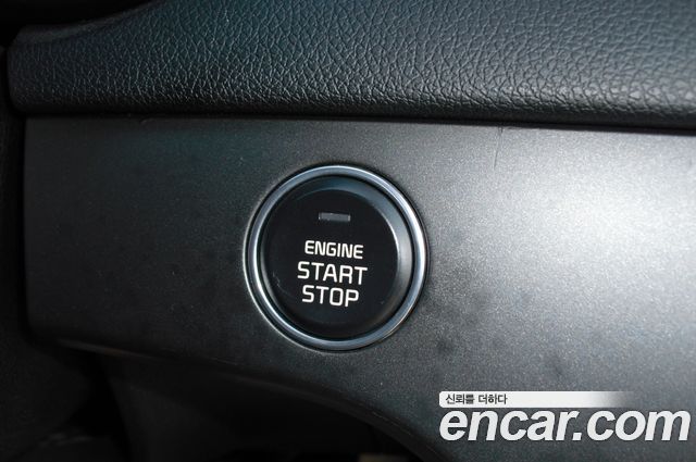 Kia Sportage The Bold Diesel 2.0 2WD Trendy 2020 — фото 15