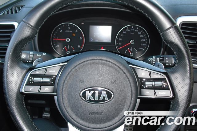 Kia Sportage The Bold Diesel 2.0 2WD Trendy 2020 — фото 17