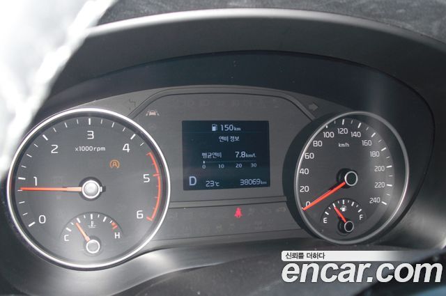 Kia Sportage The Bold Diesel 2.0 2WD Trendy 2020 — фото 18