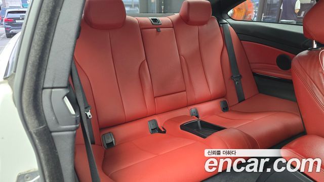 BMW 4 Series (F32) 428i M Sport Coupe 2016 — фото 12