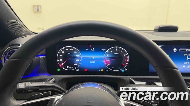 Mercedes-Benz A-Class (W177) A220 Sedan 2025 — фото 18