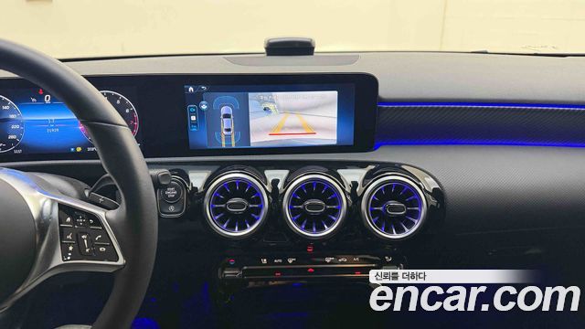 Mercedes-Benz A-Class (W177) A220 Sedan 2025 — фото 19