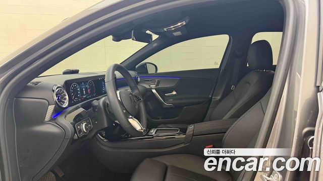 Mercedes-Benz A-Class (W177) A220 Sedan 2025 — фото 22
