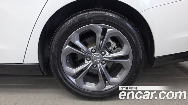 Honda Accord (XI) 1.5 Turbo 2024 — фото 21