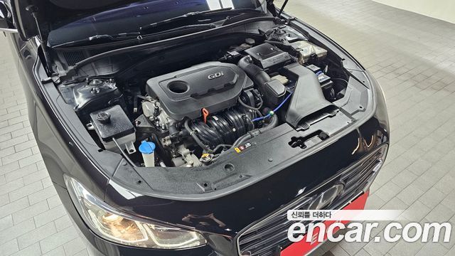 Hyundai Grandeur (IG) 2.4 Premium 2019 — фото 6