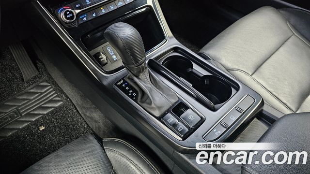 Hyundai Grandeur (IG) 2.4 Premium 2019 — фото 9