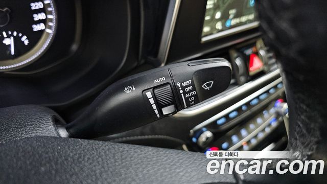 Hyundai Grandeur (IG) 2.4 Premium 2019 — фото 27