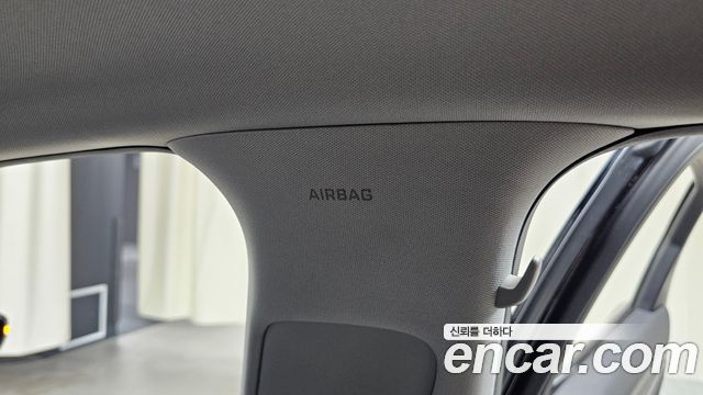 Hyundai Grandeur (IG) 2.4 Premium 2019 — фото 31