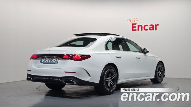 Mercedes-Benz E-Class (W214) E200 AMG Line 2026 — фото 2