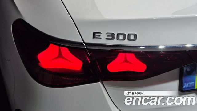 Mercedes-Benz E-Class (W214) E300 4MATIC AMG Line 2026 — фото 23