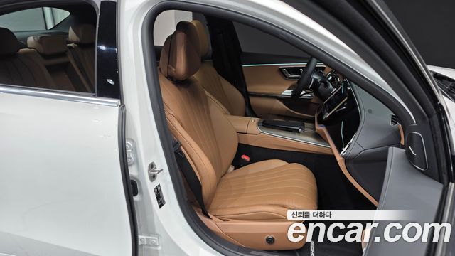 Mercedes-Benz E-Class (W214) E300 4MATIC AMG Line 2026 — фото 26