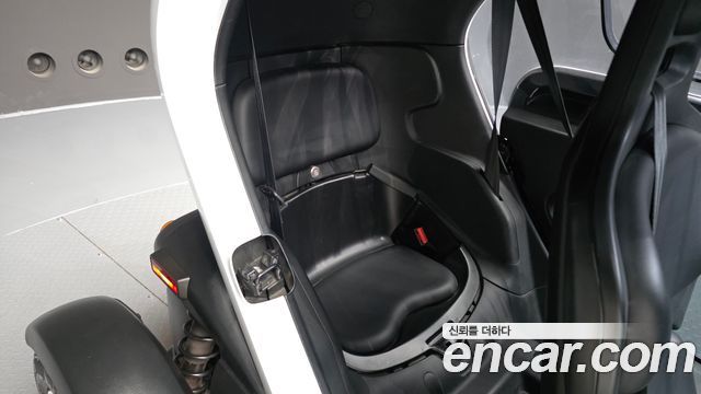 Renault Korea Twizy Life(2-Seater) 2020 — фото 11